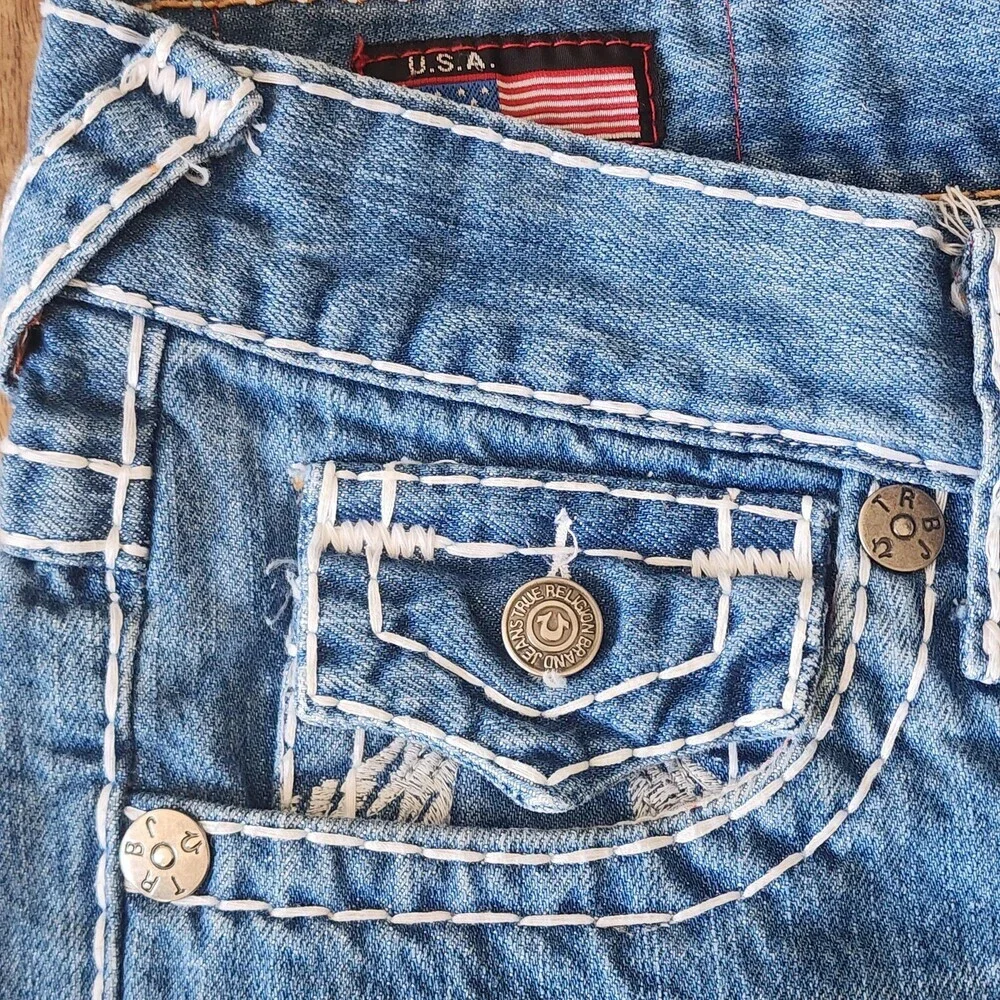 True Religion Shorts Mens 38 Blue Denim Ricky Bermuda Distressed Embroidered USA